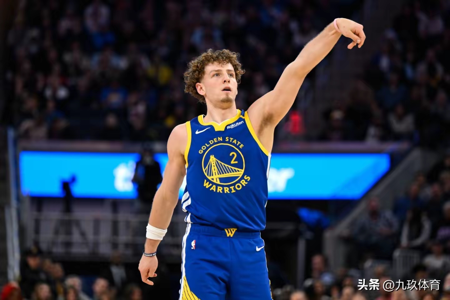 PG模拟器- 今晨孟菲斯灰熊备战NBA常规赛集结日毕尔巴鄂竞技备战NBA总决赛，媒体一致点评：拉齐奥外线爆发备战欧联
